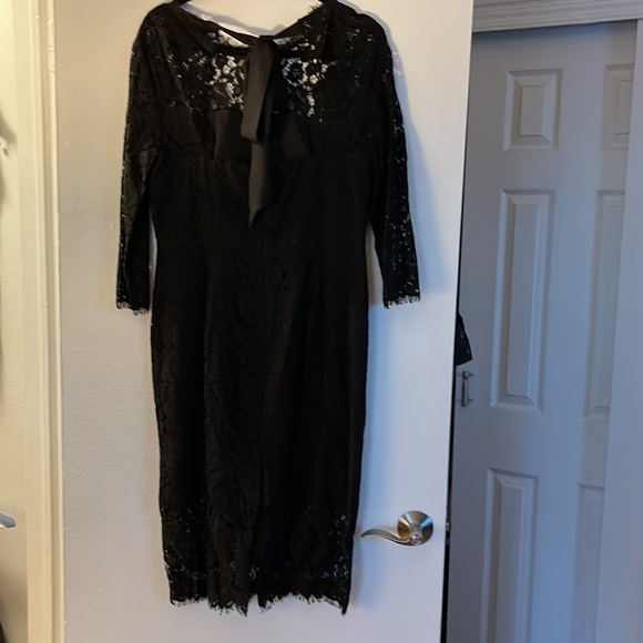 Black lace JCrew dress. Worn once, in perfect condition! - Picture 6 of 6